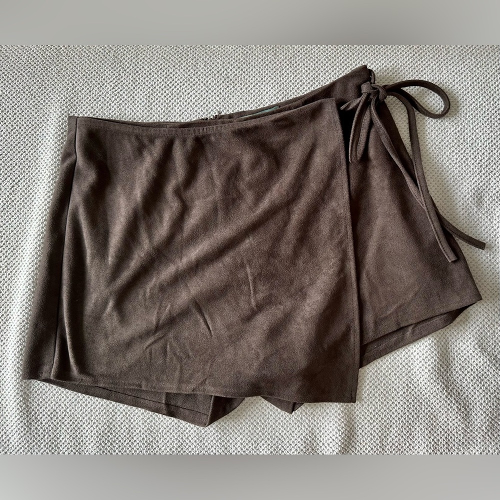 Suede like skort